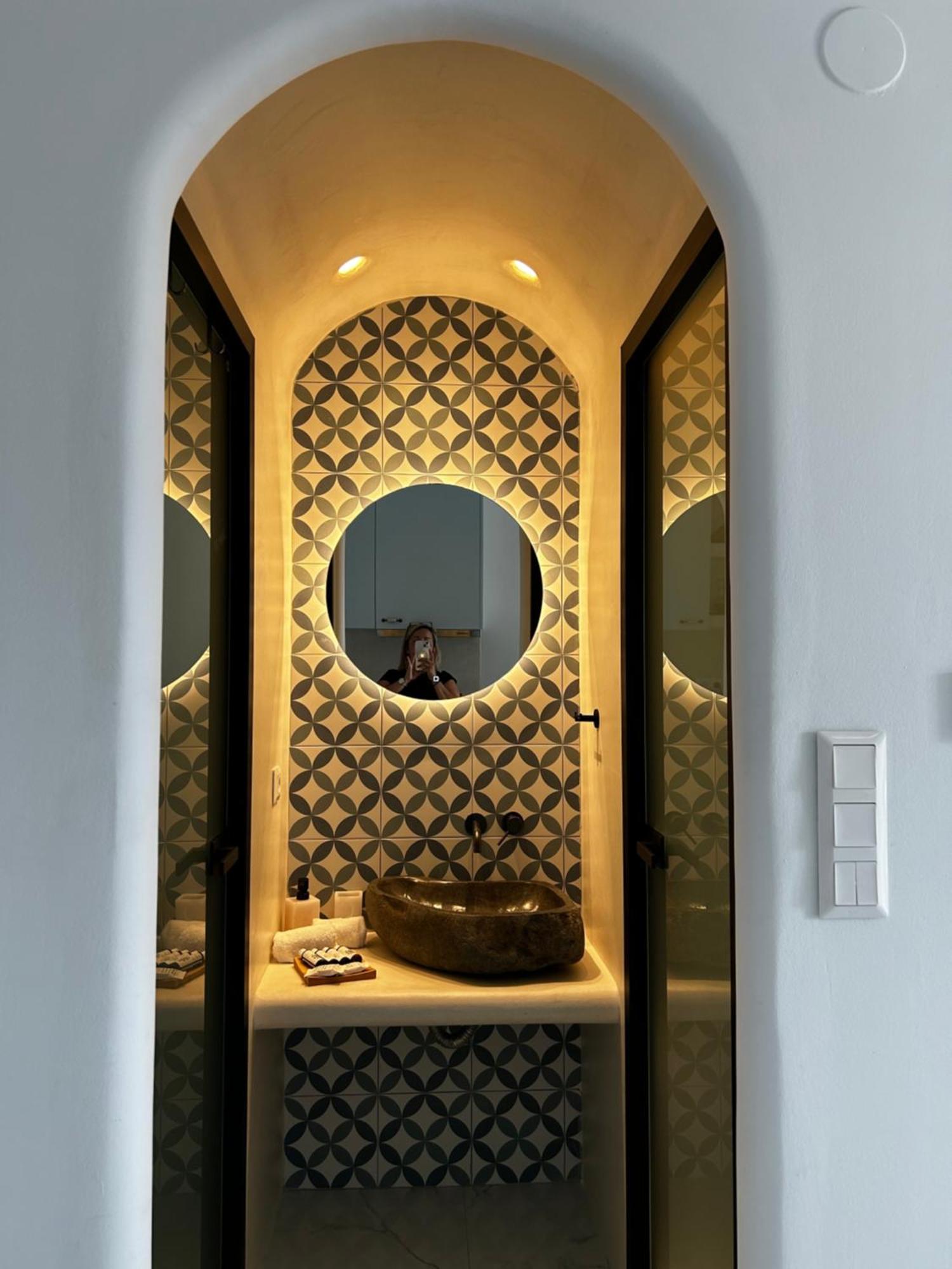 Calliopes By The Sea Boutique Suites Паралия Дионисиу Екстериор снимка